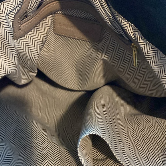 Steve Madden Big Shoulder Hand Held Hobo Purse For Travel Or Everyday - Picture 8 of 14